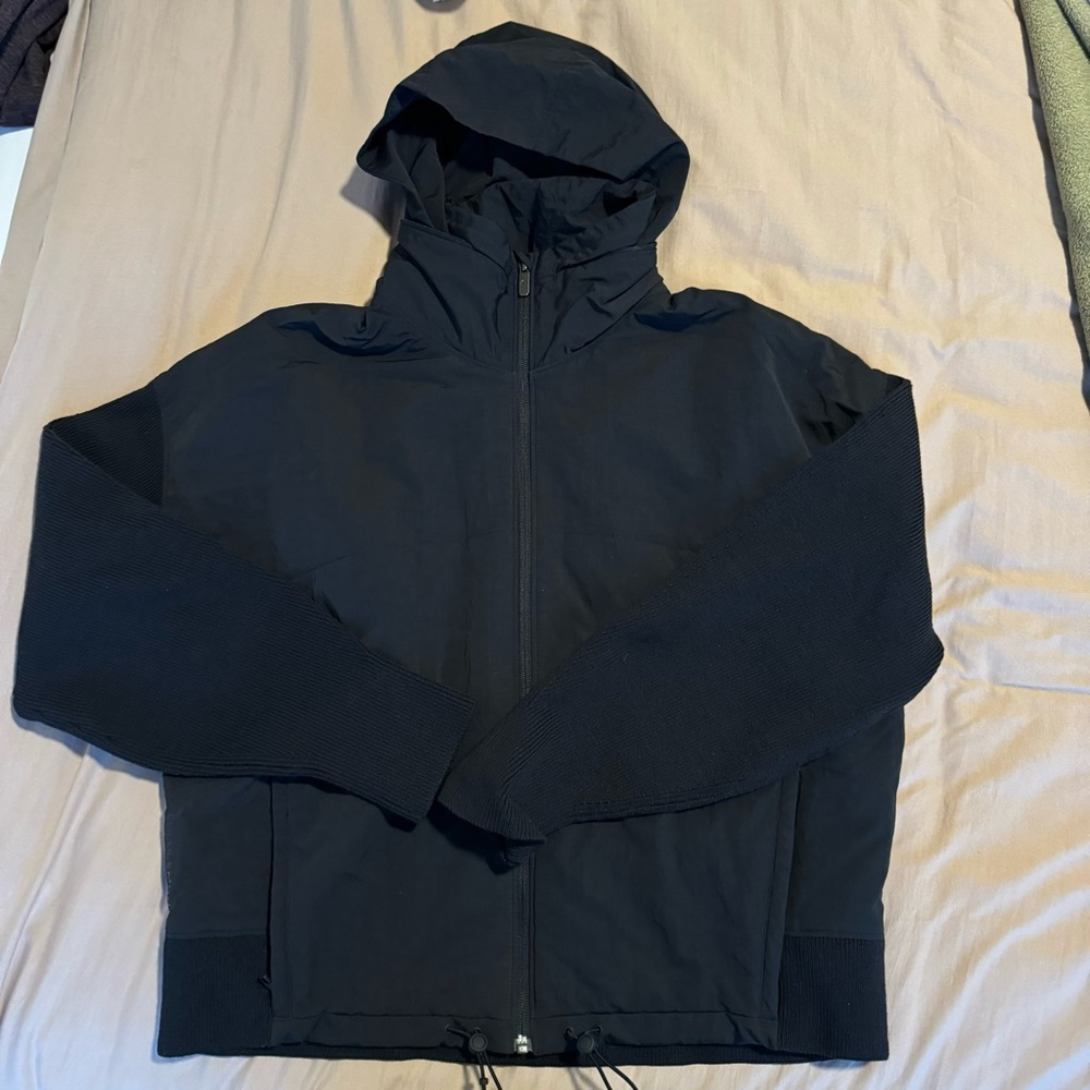 Lululemon Black Zip-Up Jacket